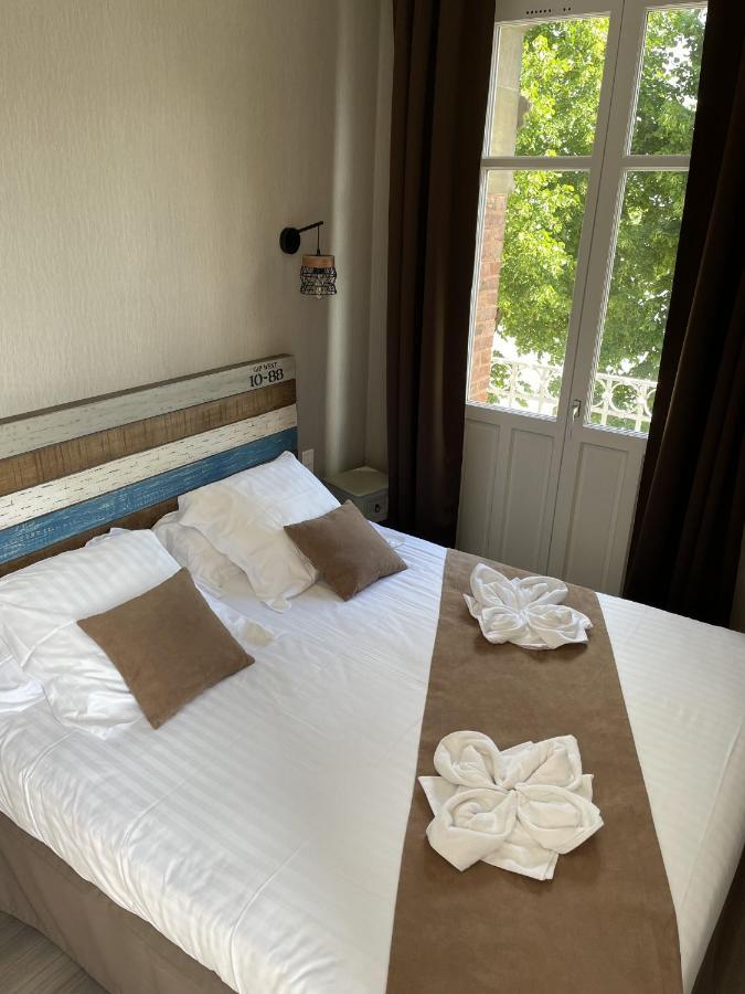 Logis Hotel- Restaurant Le Relais Guillaume De Normandy Saint-Valéry-sur-Somme Exterior photo