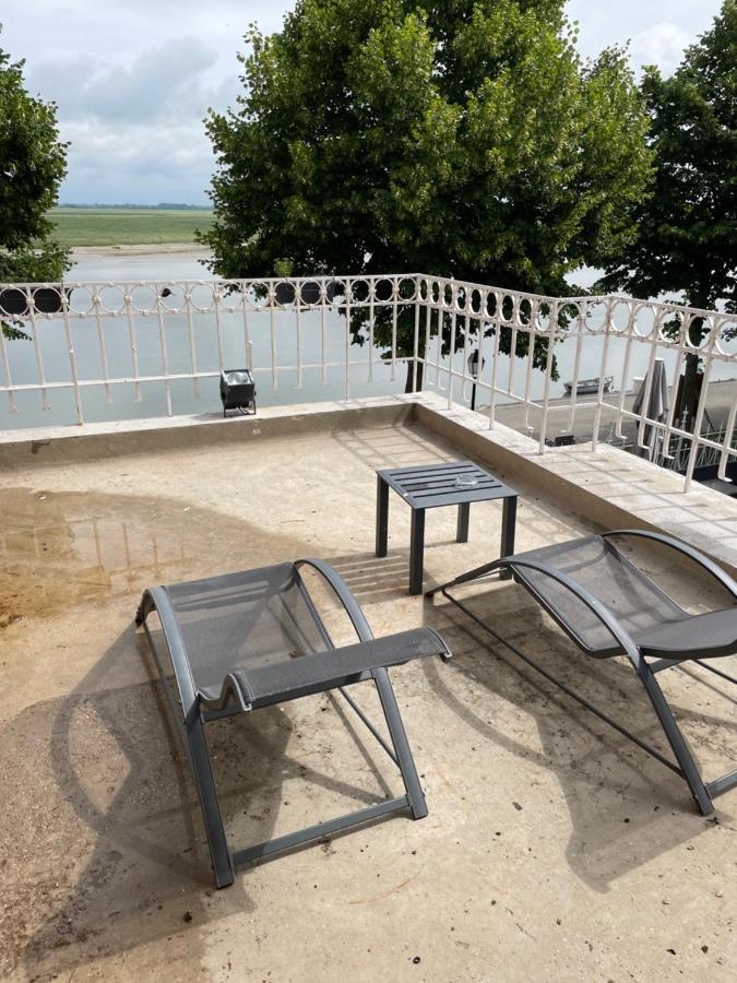 Logis Hotel- Restaurant Le Relais Guillaume De Normandy Saint-Valéry-sur-Somme Exterior photo
